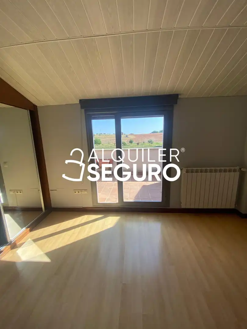 Habitación de Piso de alquiler en Horche con Calefacción y Terraza