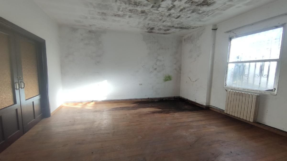 Casa o xalet en venda a A BREA, 29, Bergondo