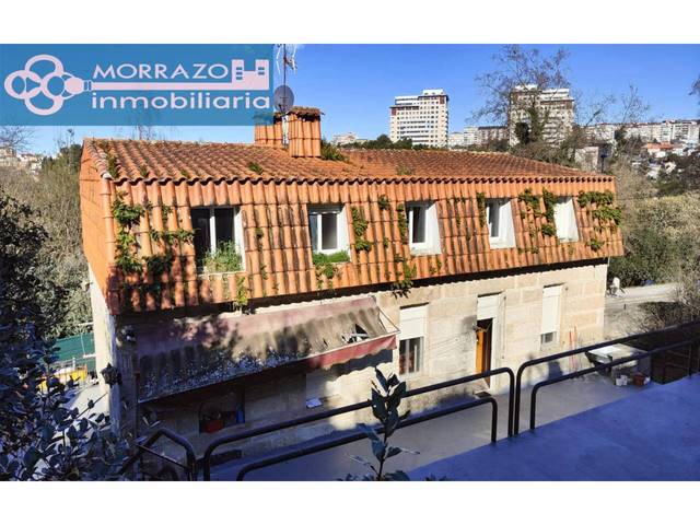 Casa-chalet en Venta en Salgueira - O Castaño