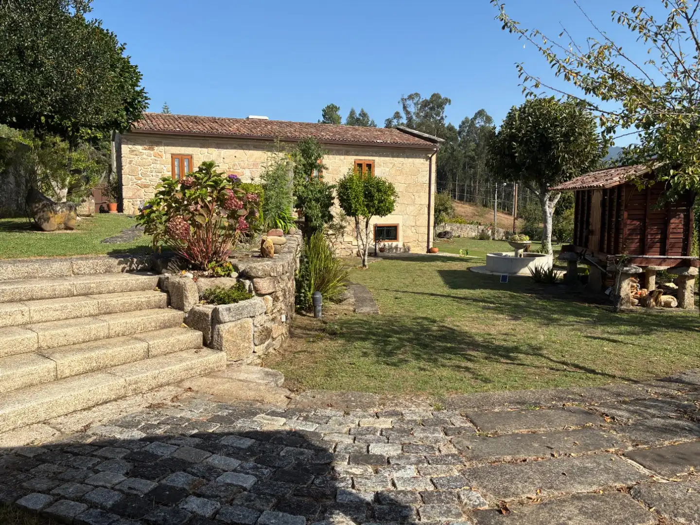 Vista exterior de Casa o chalet en venta en Tui con Terraza