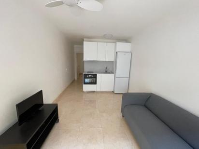 Sala d'estar de Apartament en venda en L'Estartit amb Terrassa