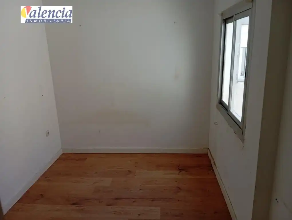 Dormitori de Pis en venda en Paterna