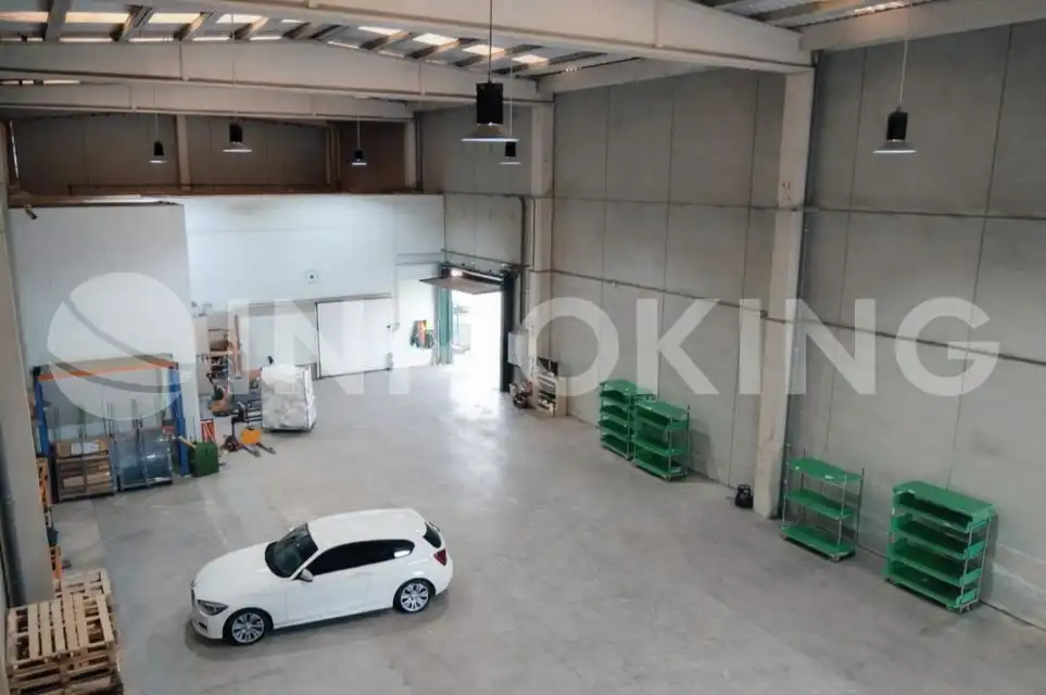 Nau industrial en venda en Torrejón de Ardoz