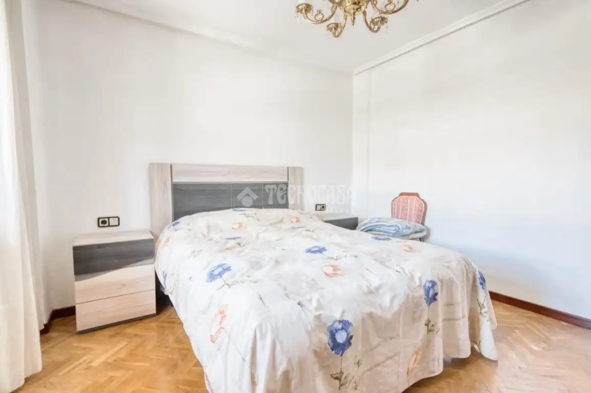 Habitación de Piso en venta en Salamanca con Calefacción y Balcón