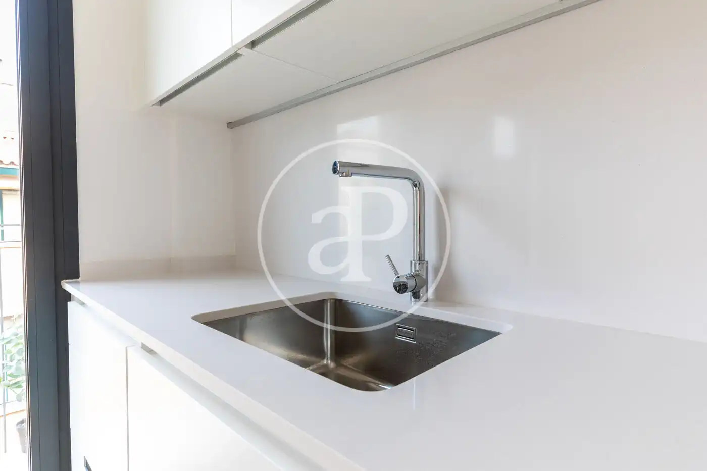 Kitchen of Flat for sale in Sant Cugat del Vallès  with Air Conditioner, Heating and Storage room