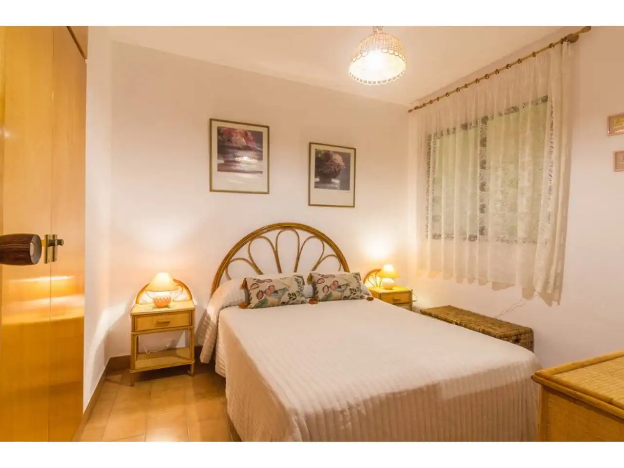 Dormitori de Apartament en venda en Almuñécar amb Terrassa, Moblat i Alarma