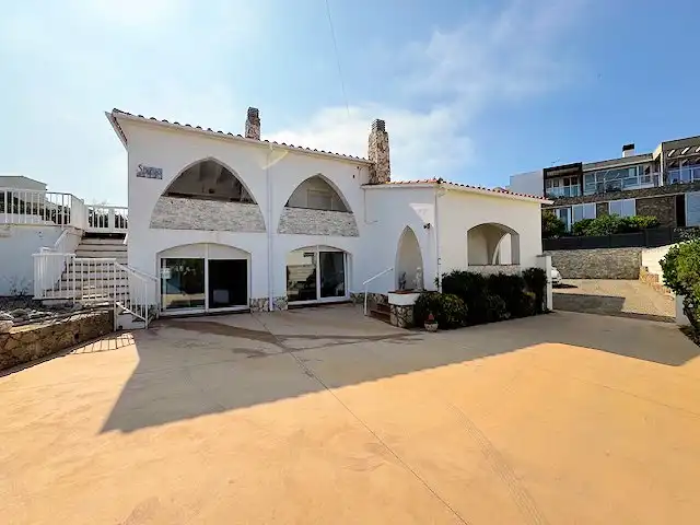 Vista exterior de Casa o chalet en venta en L'Escala con Aire acondicionado, Calefacción y Jardín privado