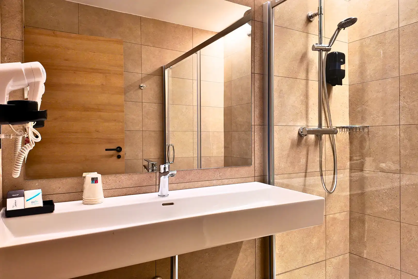 Hotel con ascensore in vendita a Carrer Sant Jordi, imagen 8