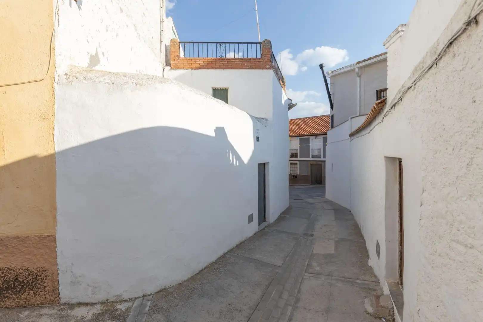 Vista exterior de Casa o xalet en venda en Morelábor amb Terrassa i Alarma