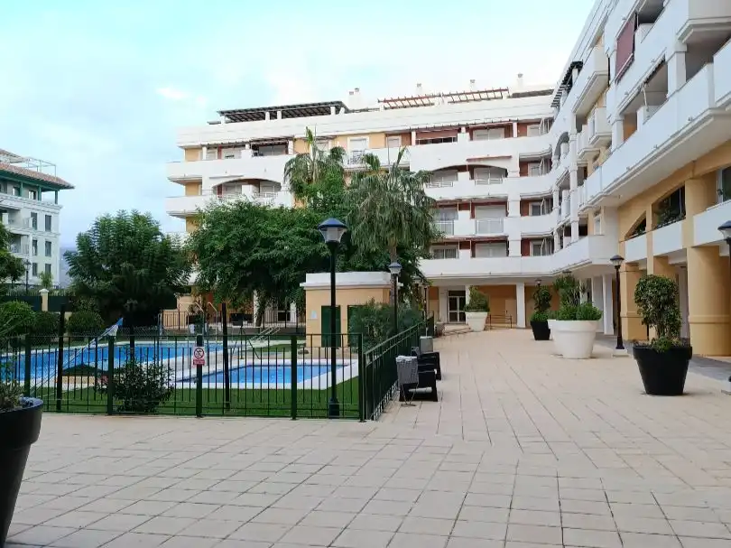 Außenansicht von Wohnung zur Miete in Torre del Mar
