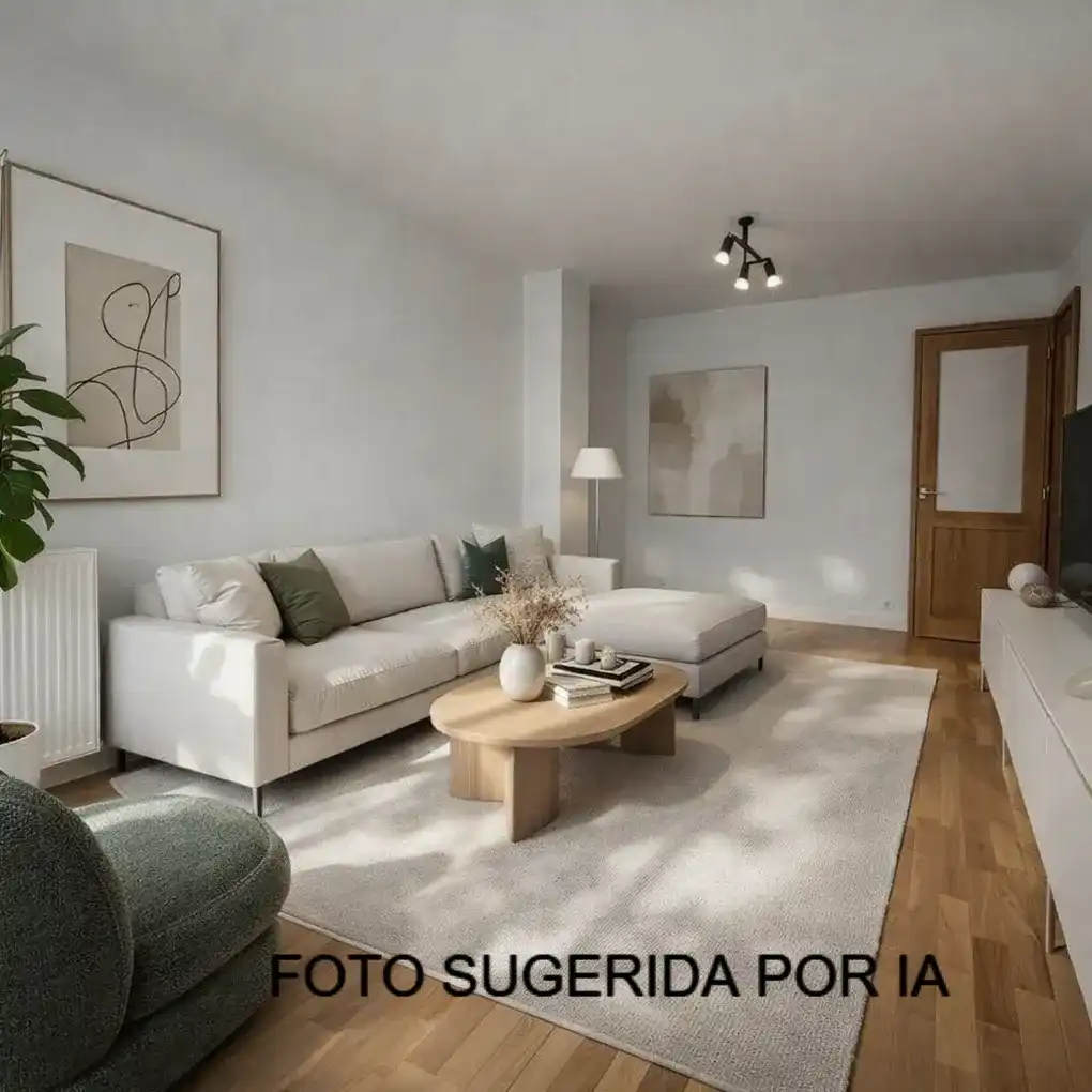 Sala de estar de Piso en venta en  Pamplona / Iruña con Calefacción, Jardín privado y Trastero