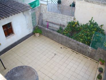 Maison mitoyenne avec balcon à vendre à Pollença Poble
