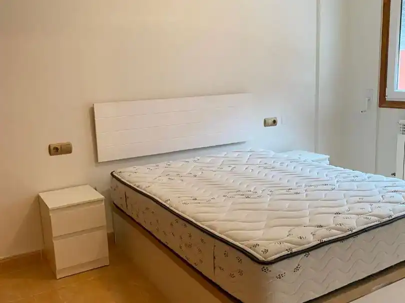 Bedroom of Flat for rent in Carballo  with Furnished