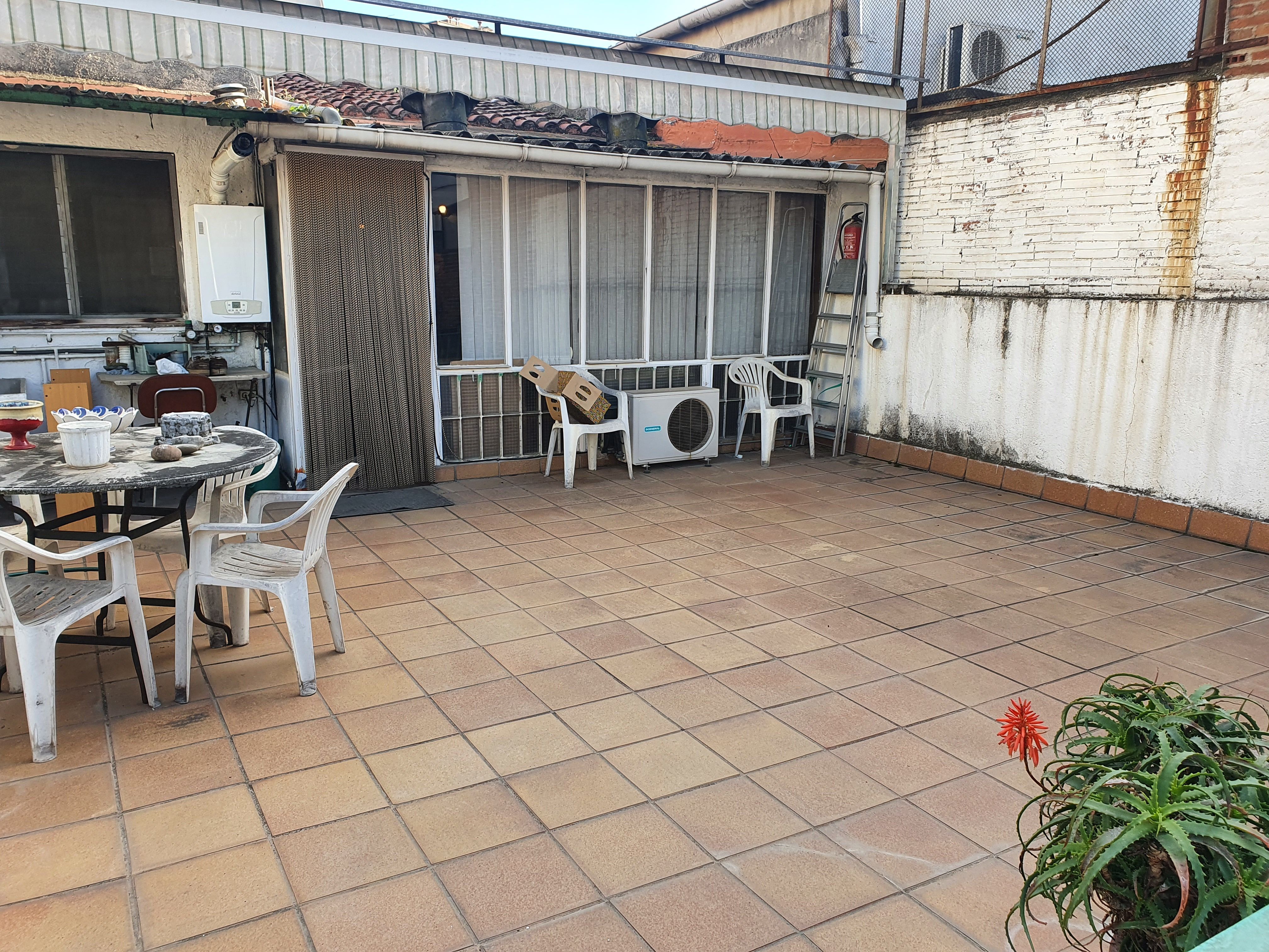 Terrace of House or chalet for sale in Mollet del Vallès  with Air Conditioner, Heating and Terrace