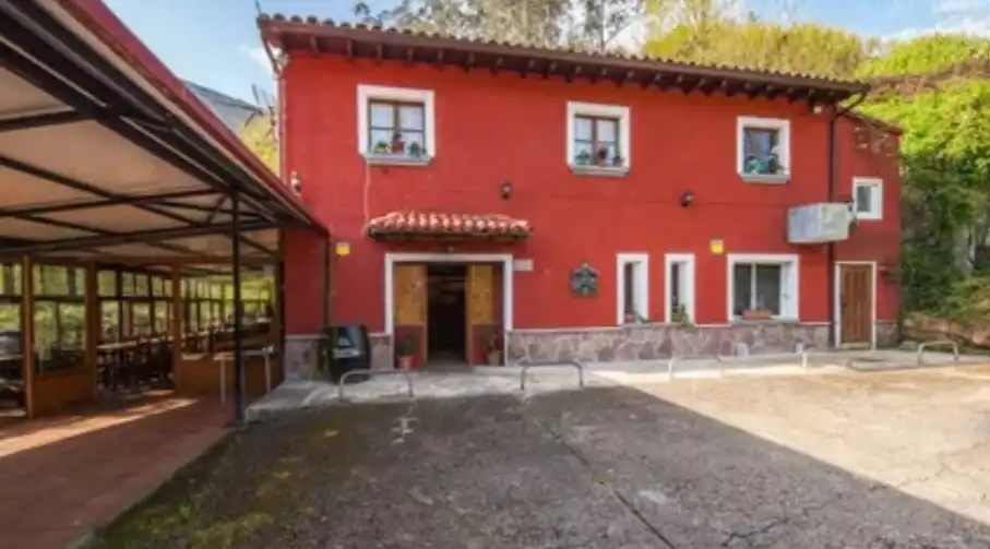 Casa amb jardí en venda a Vibaña - Ardisana - Caldueño