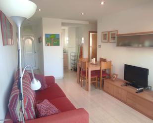 Sala d'estar de Apartament de lloguer en Palamós amb Terrassa, Moblat i Forn