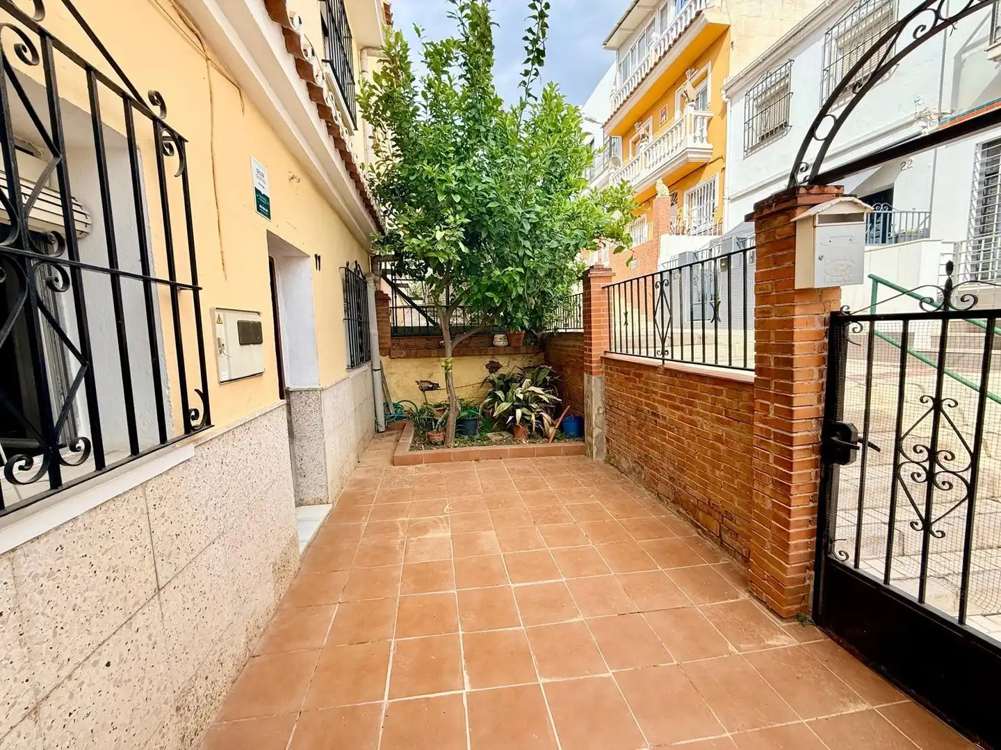 Vista exterior de Casa adosada en venta en Málaga con Terraza