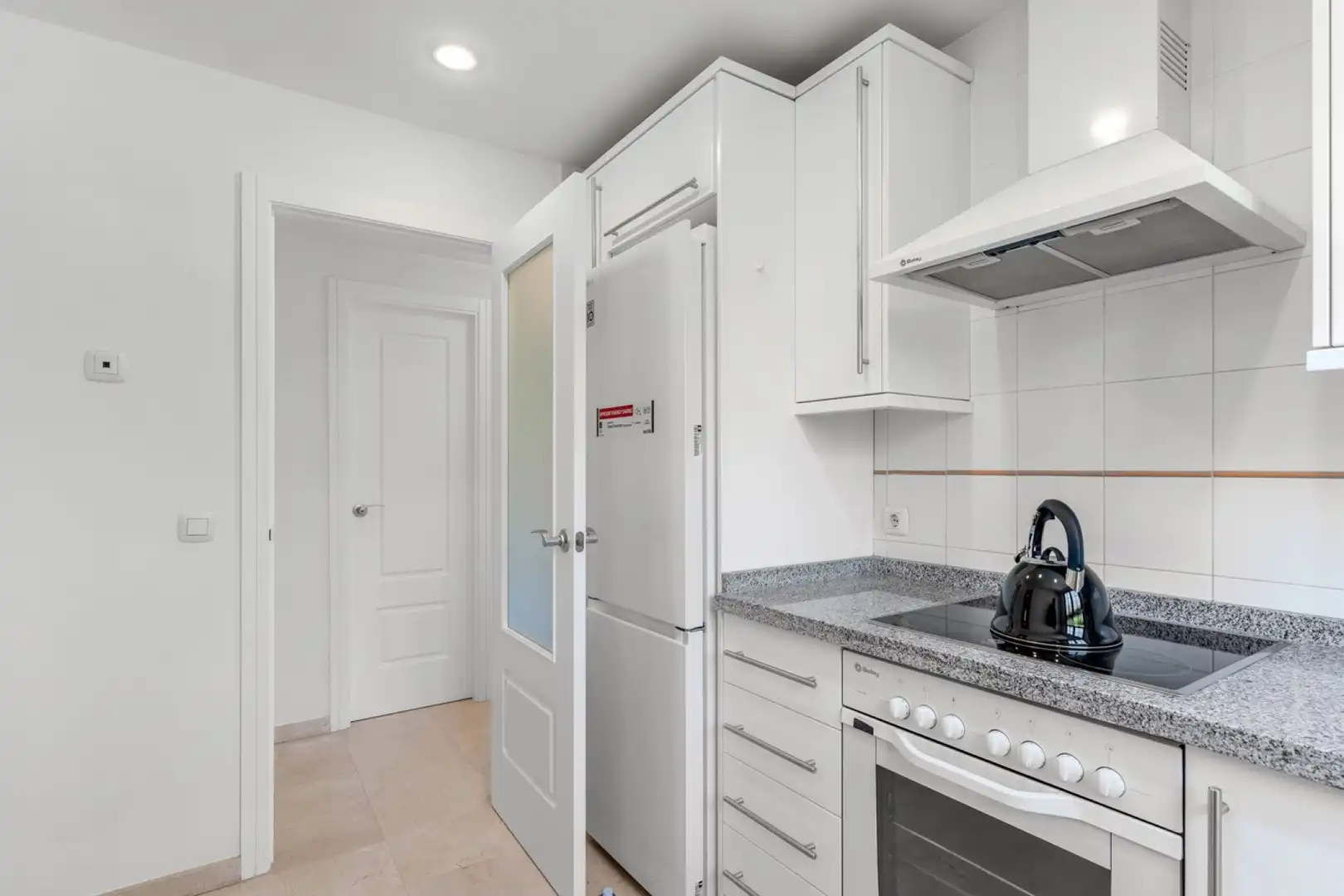 Kitchen of Flat for sale in Finestrat  with Storage room, Swimming Pool and Community pool