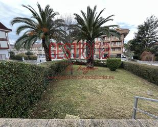 Vista exterior de Planta baixa en venda en Noja amb Calefacció, Jardí privat i Terrassa