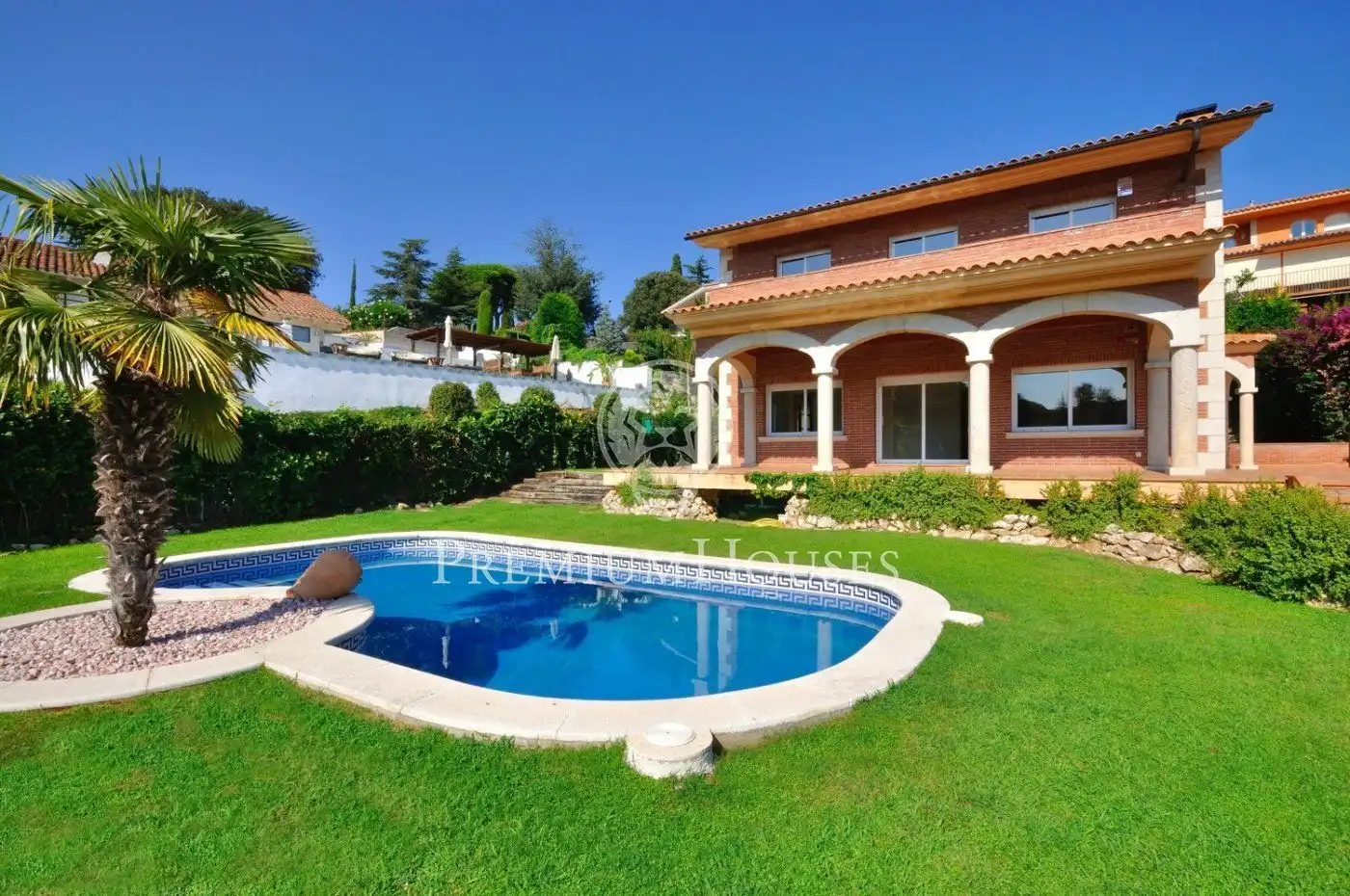 House with pool for sale in Supermaresme