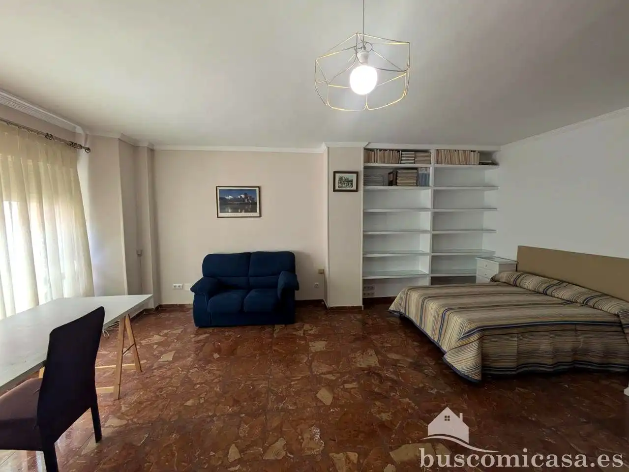 Habitació a Calle del Marqués de Linares, Centro ciudad
