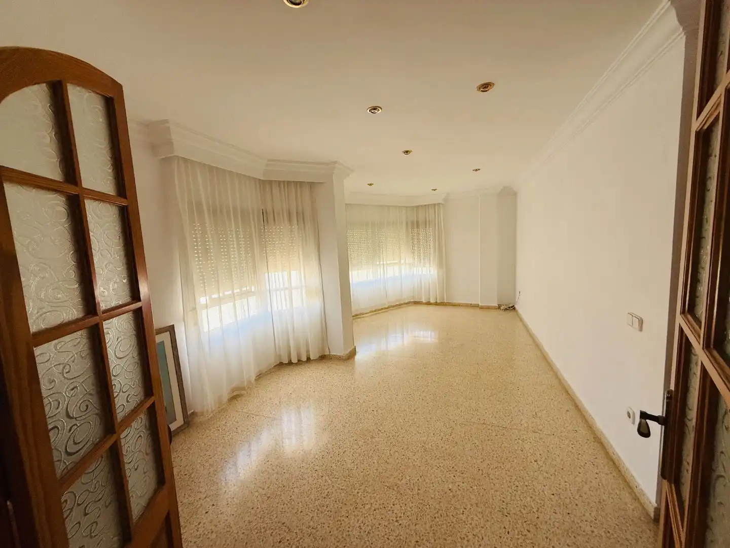 Sala d'estar de Pis de lloguer en  Palma de Mallorca amb Aire condicionat, Parquet i Forn