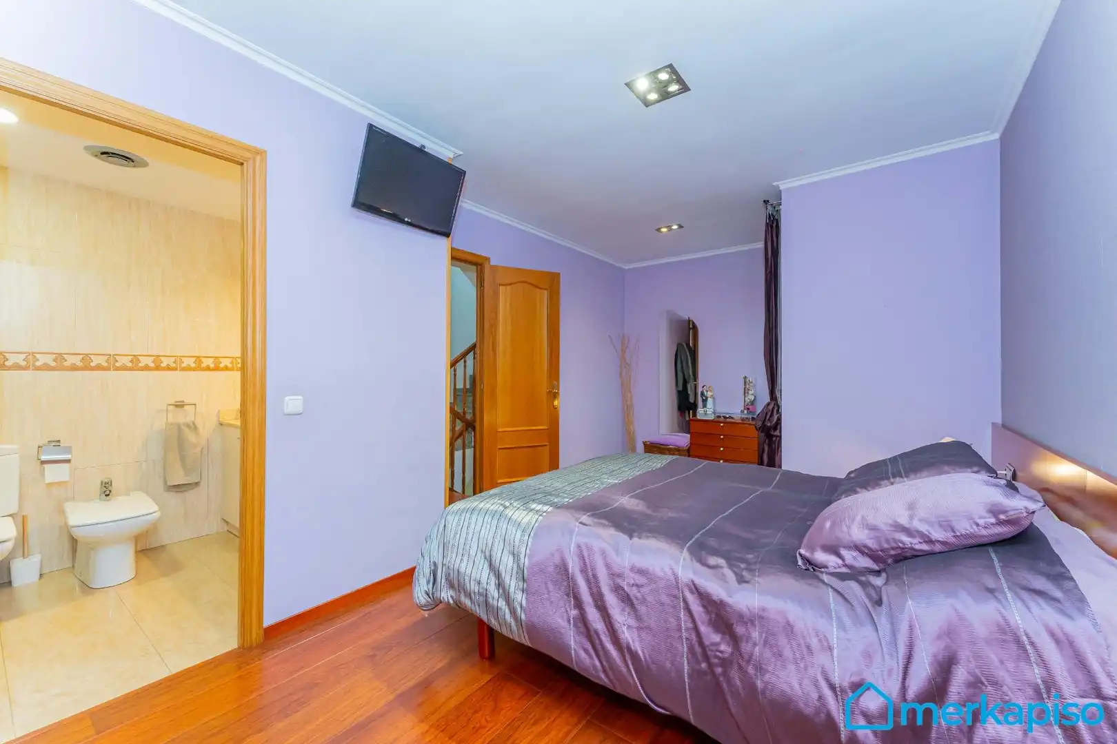 Habitación de Casa adosada en venta en Viladecans con Aire acondicionado, Terraza y Balcón