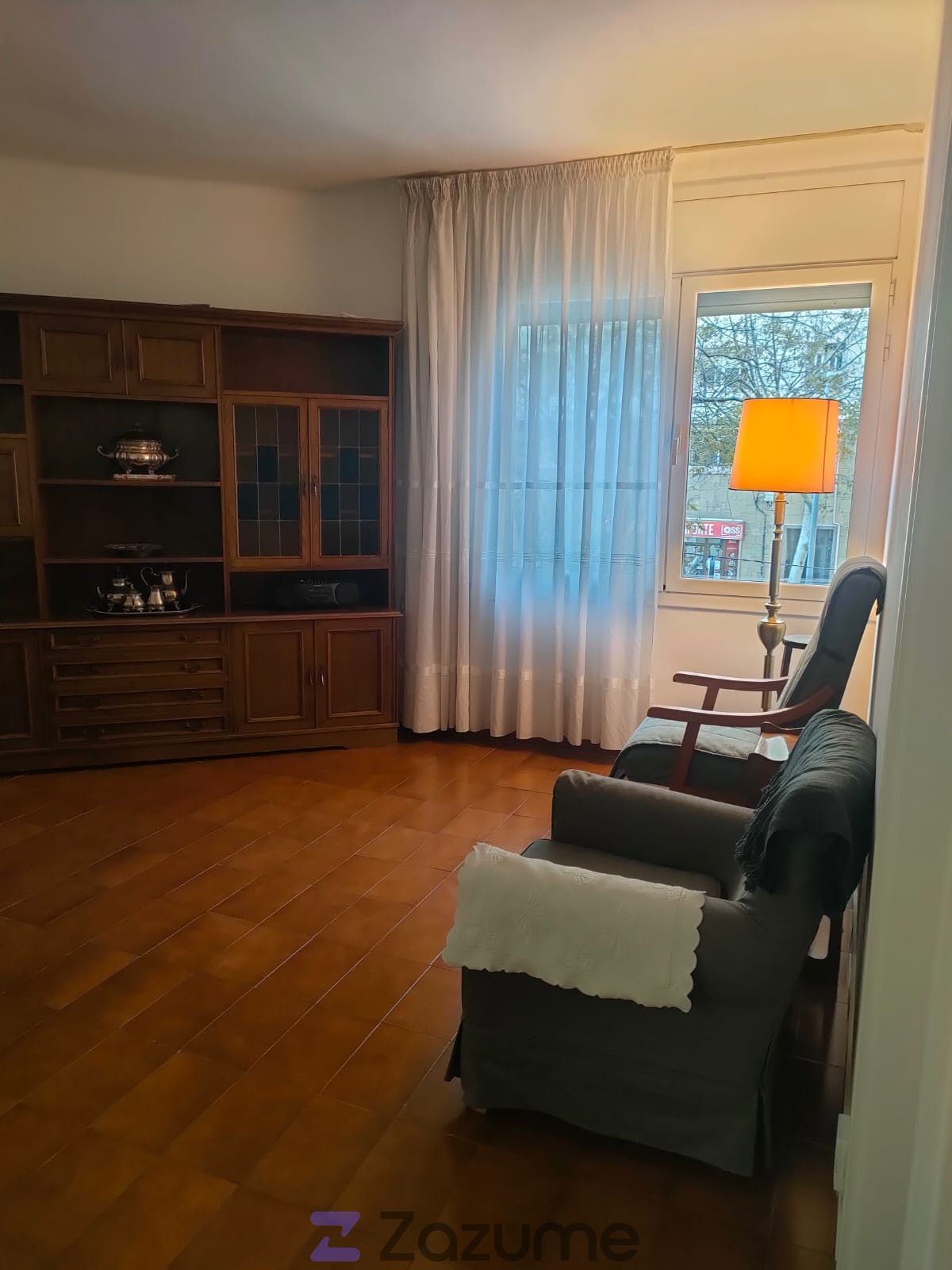 Sala d'estar de Pis de lloguer en  Barcelona Capital amb Terrassa, Moblat i Forn