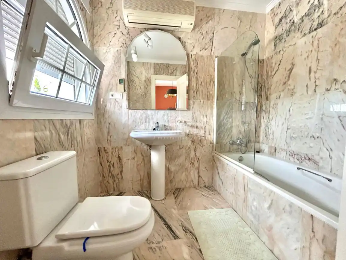 Casa en venta en C. Ángel de la Riva Resines, imagen 19