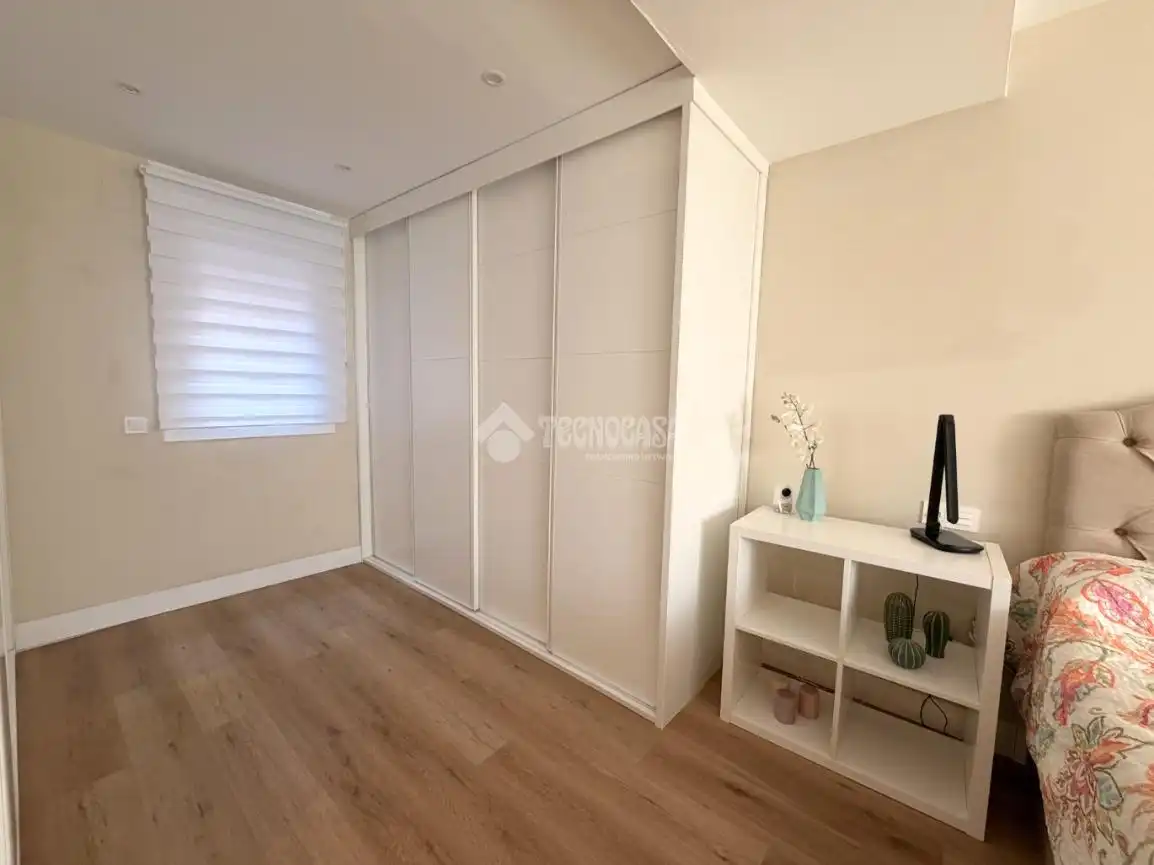 Bedroom of Flat for sale in Leganés  with Air Conditioner, Heating and Terrace