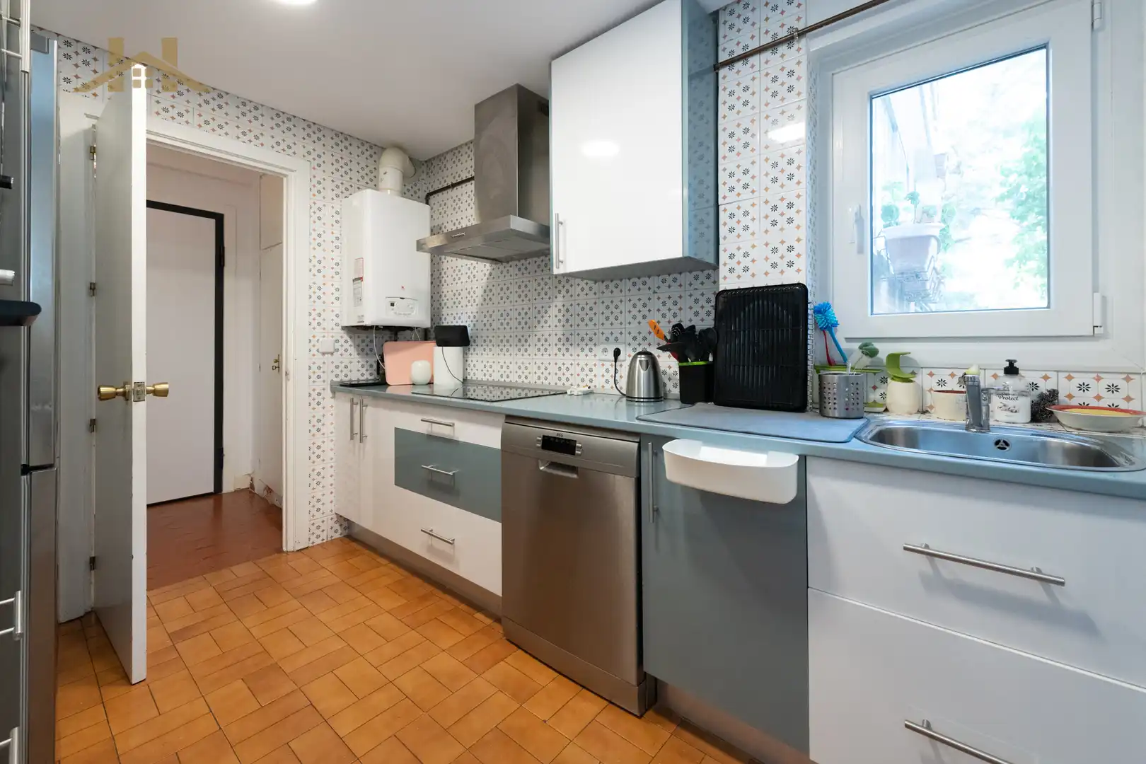 Kitchen of Flat for sale in Galapagar  with Terrace and Community pool