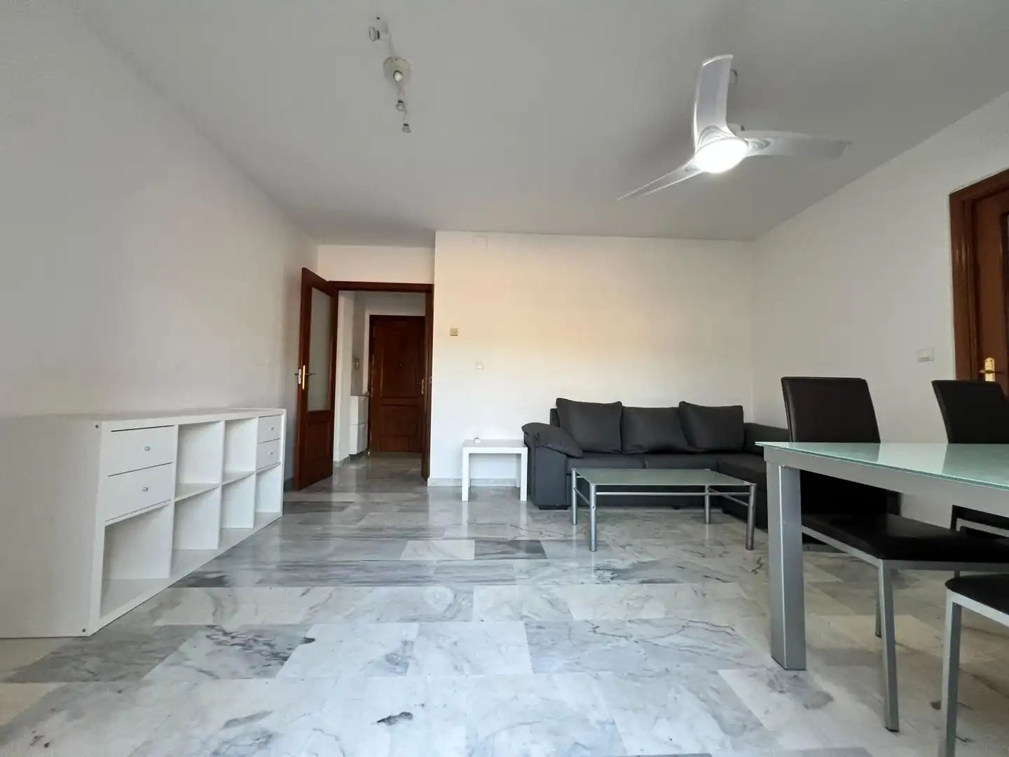 Living room of Flat for rent in Granada  with Heating, Terrace and Furnished