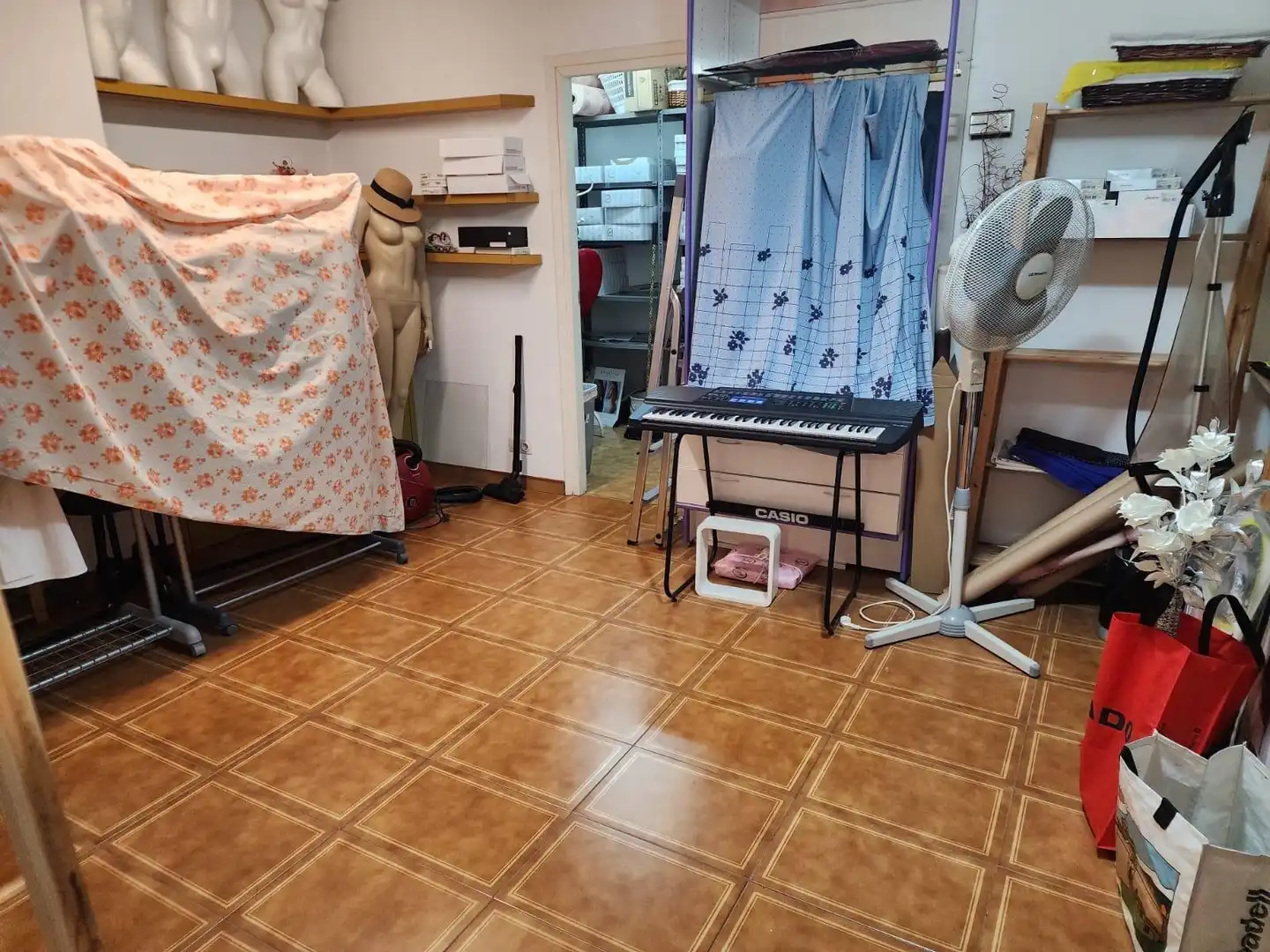Local de lloguer en Jaca amb Aire condicionat