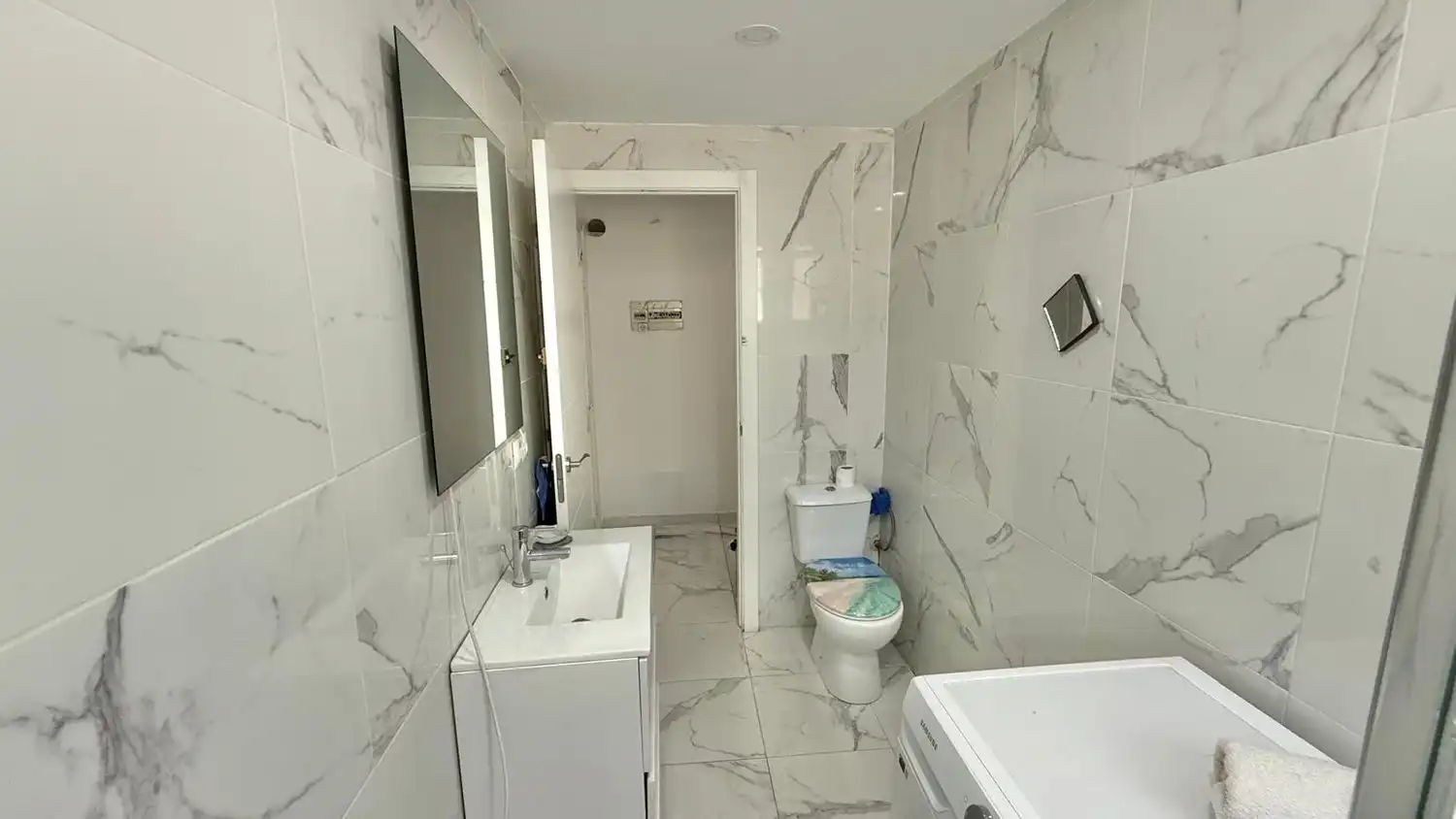 Baño de Piso en venta en Solymar