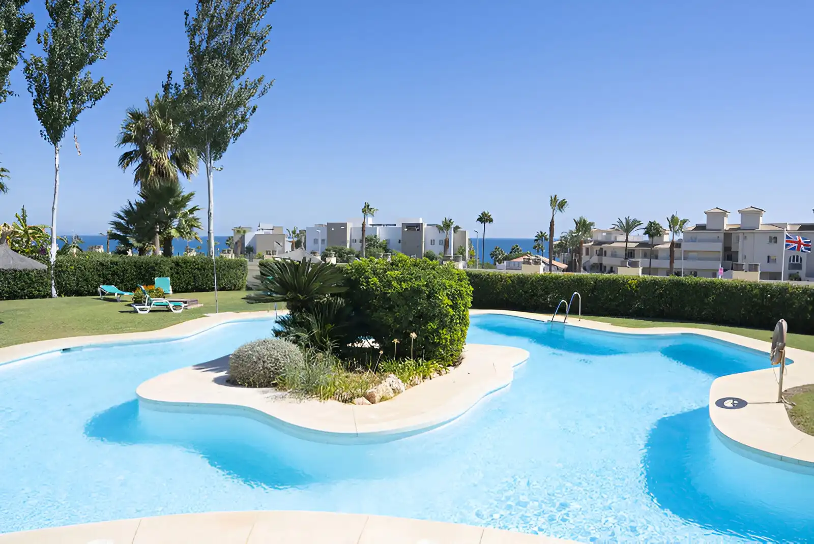 Reihenhaus mit Pool zum Verkauf in Estepona Pueblo