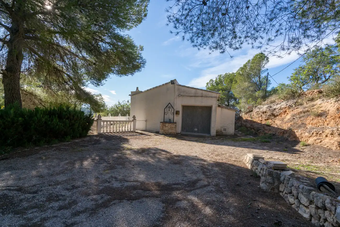 Vista exterior de Casa o xalet en venda en Tortosa amb Calefacció, Jardí privat i Terrassa