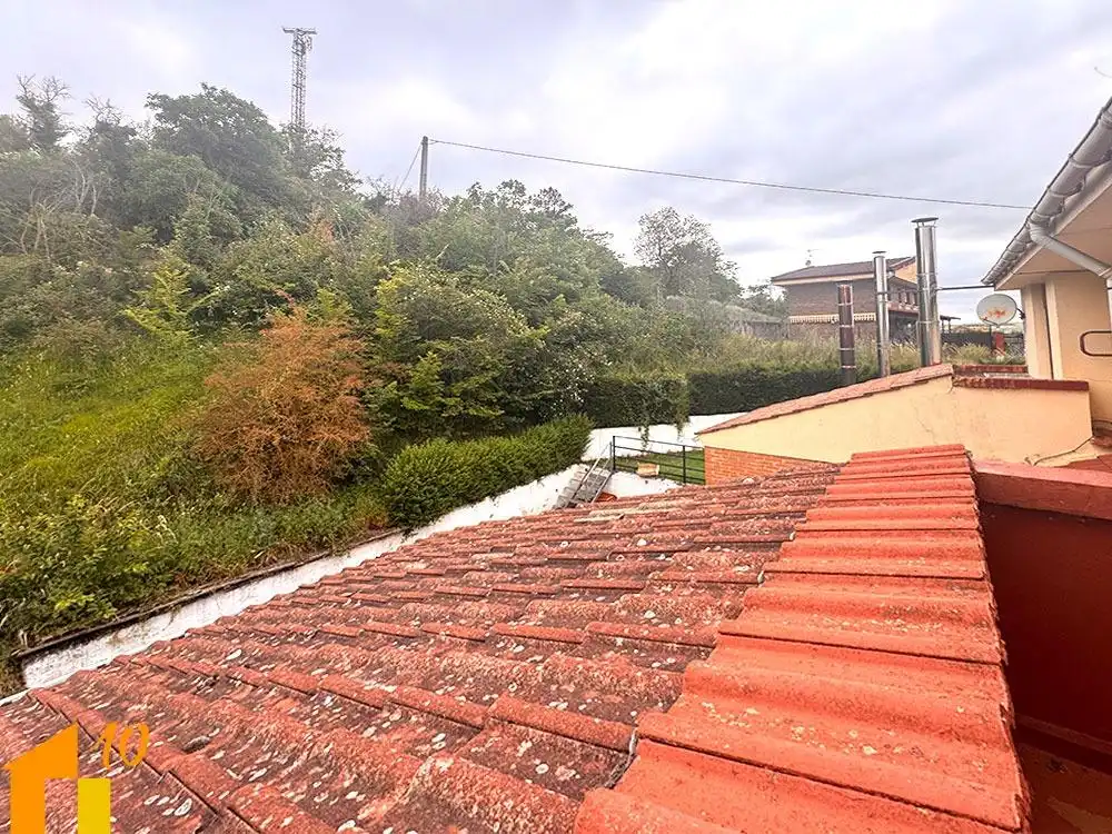 Terrasse von Einfamilien-Reihenhaus zum Verkauf in Belorado mit Heizung und Terrasse