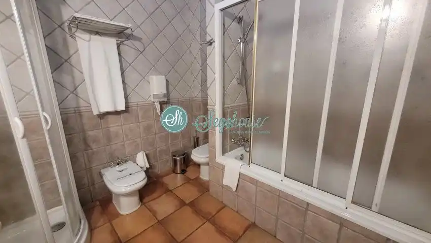 Gebäude zum Verkauf in Valencia de Alcántara