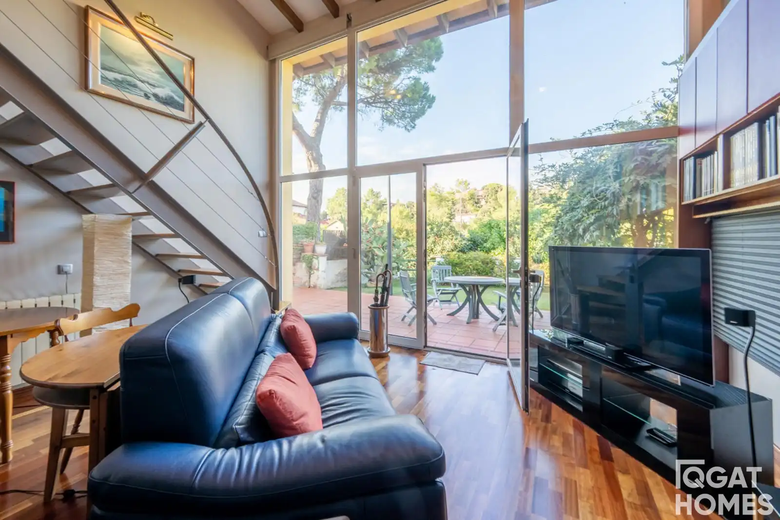 Sala d'estar de Casa o xalet en venda en Sant Cugat del Vallès amb Aire condicionat, Calefacció i Terrassa