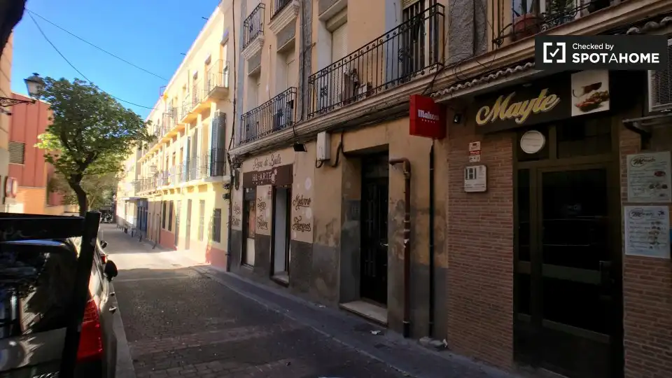 Exterior view of Flat for rent in Madrid  with Air Conditioner, Heating and Furnished