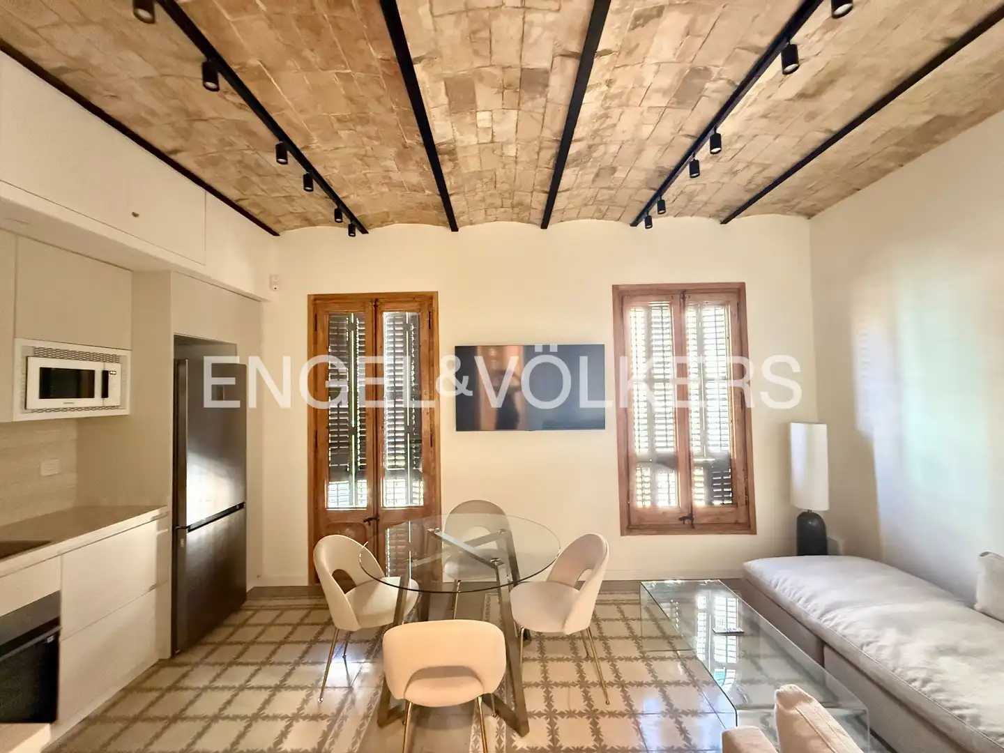 Exterior view of Flat for rent in Barcelona  with Air Conditioner, Heating and Parquet flooring