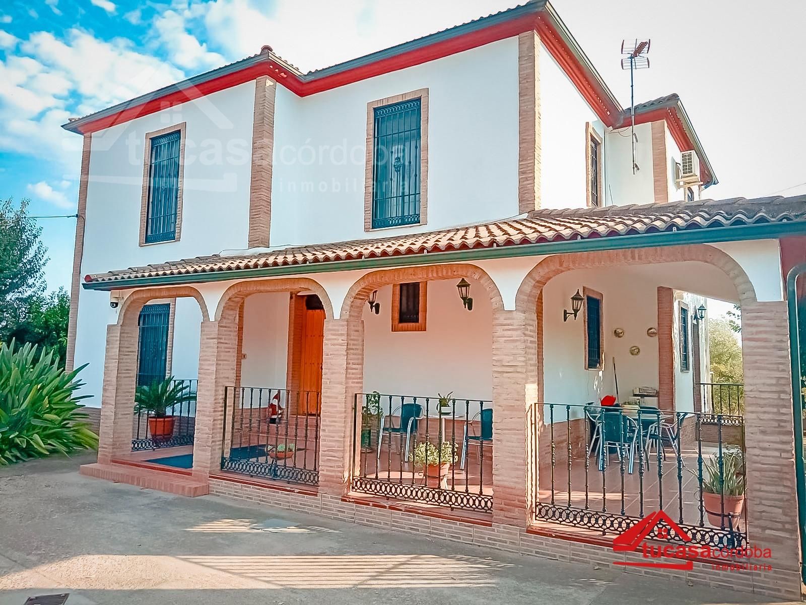 Vista exterior de Finca rústica en venda en  Córdoba Capital amb Aire condicionat, Calefacció i Jardí privat