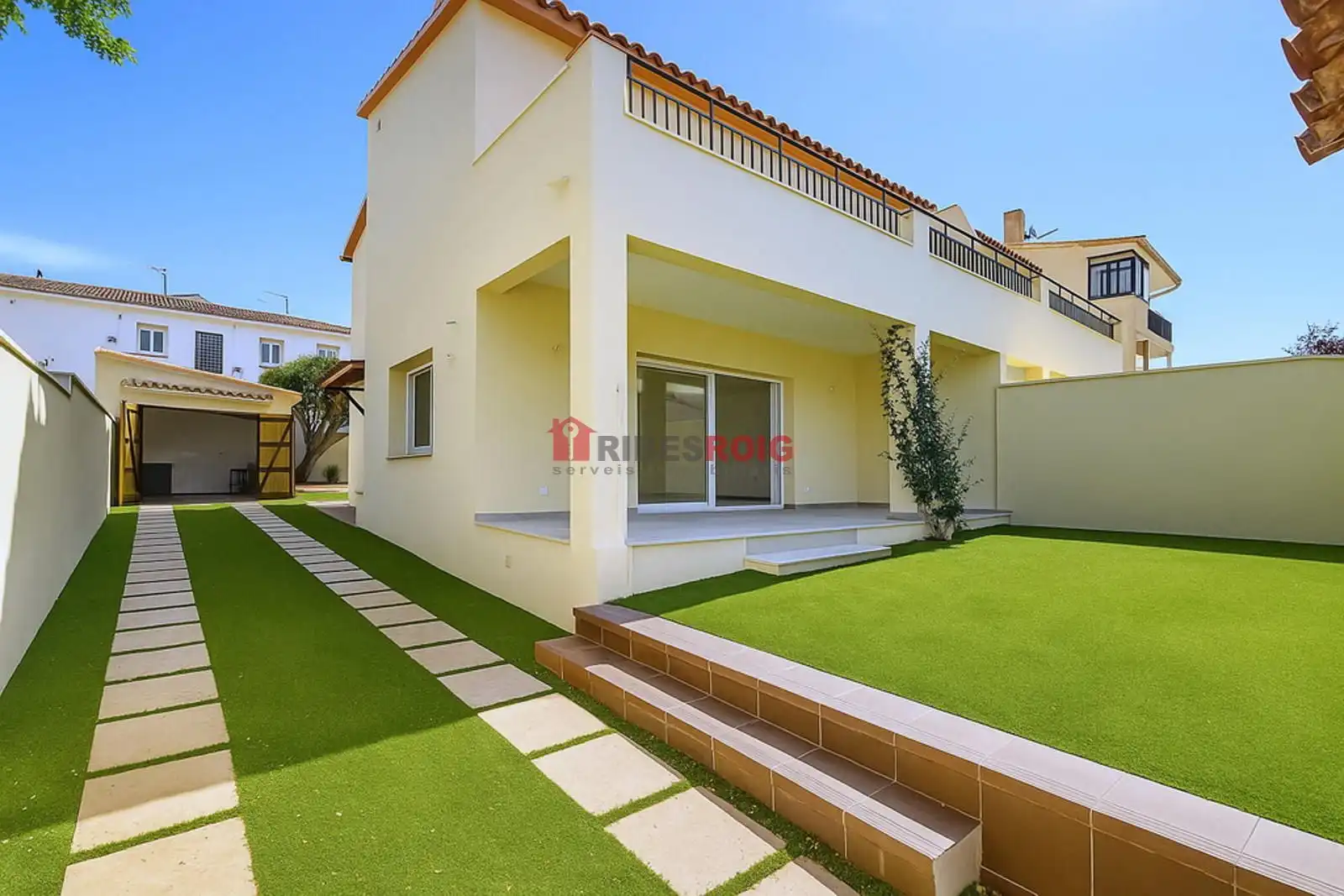 Detached homes for sale in Circumval Lacio, Centre