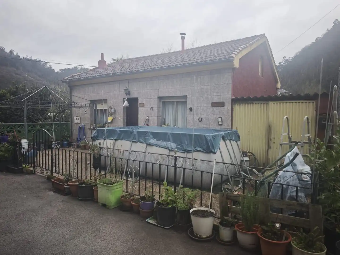 Exterior view of Houses for sale in Mieres (Asturias)  with Terrace, Swimming Pool and Furnished