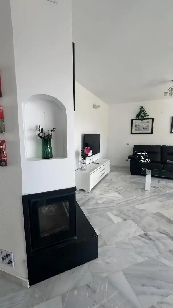 Casa aparellada amb piscina de lloguer a 1 Calle de Finlandia, imagen 11