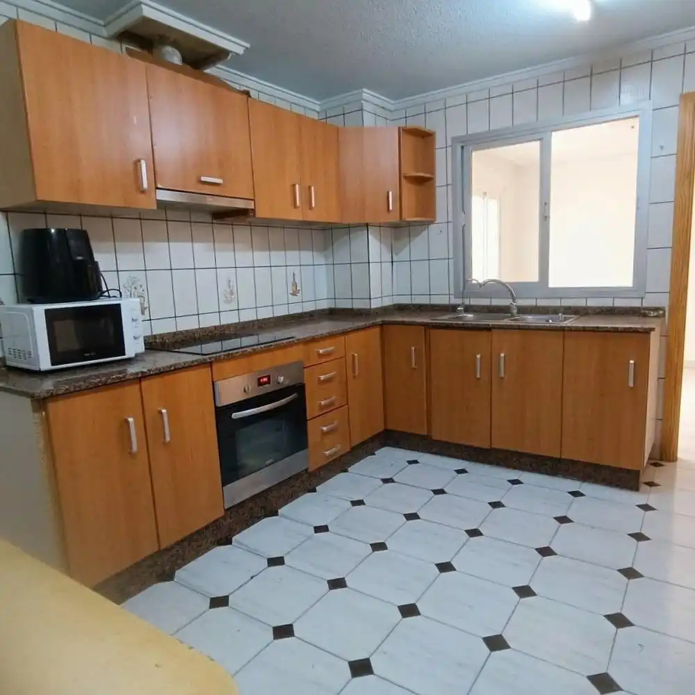 Bajo en venta en Elche ciudad