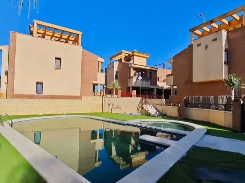 Piscina de Dúplex en venda en Benferri amb Aire condicionat, Piscina i Balcó