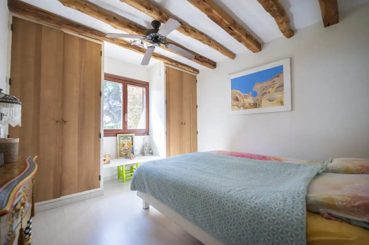 Bedroom of Ground floor for sale in Santa Eulària des Riu  with Air Conditioner, Heating and Private garden