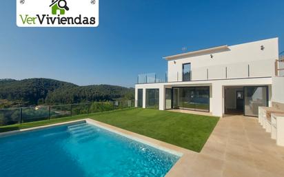 Jardí de Casa o xalet en venda en Torrelles de Llobregat amb Calefacció, Jardí privat i Terrassa