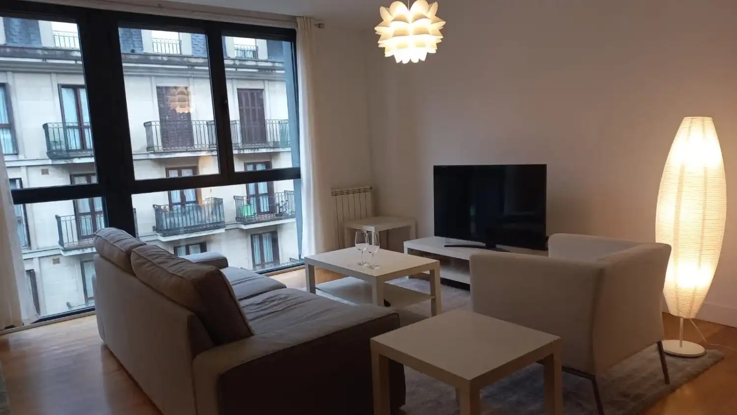 Sala d'estar de Casa o xalet de lloguer en Donostia - San Sebastián  amb Calefacció, Moblat i Forn